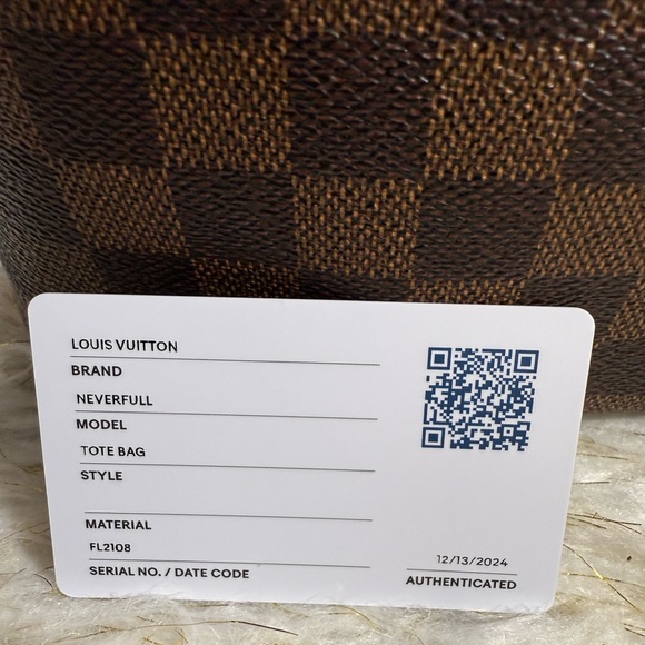 Louis Vuitton Neverful Set GM DE Damier ebene with Pouch and card authentication - Picture 15 of 16